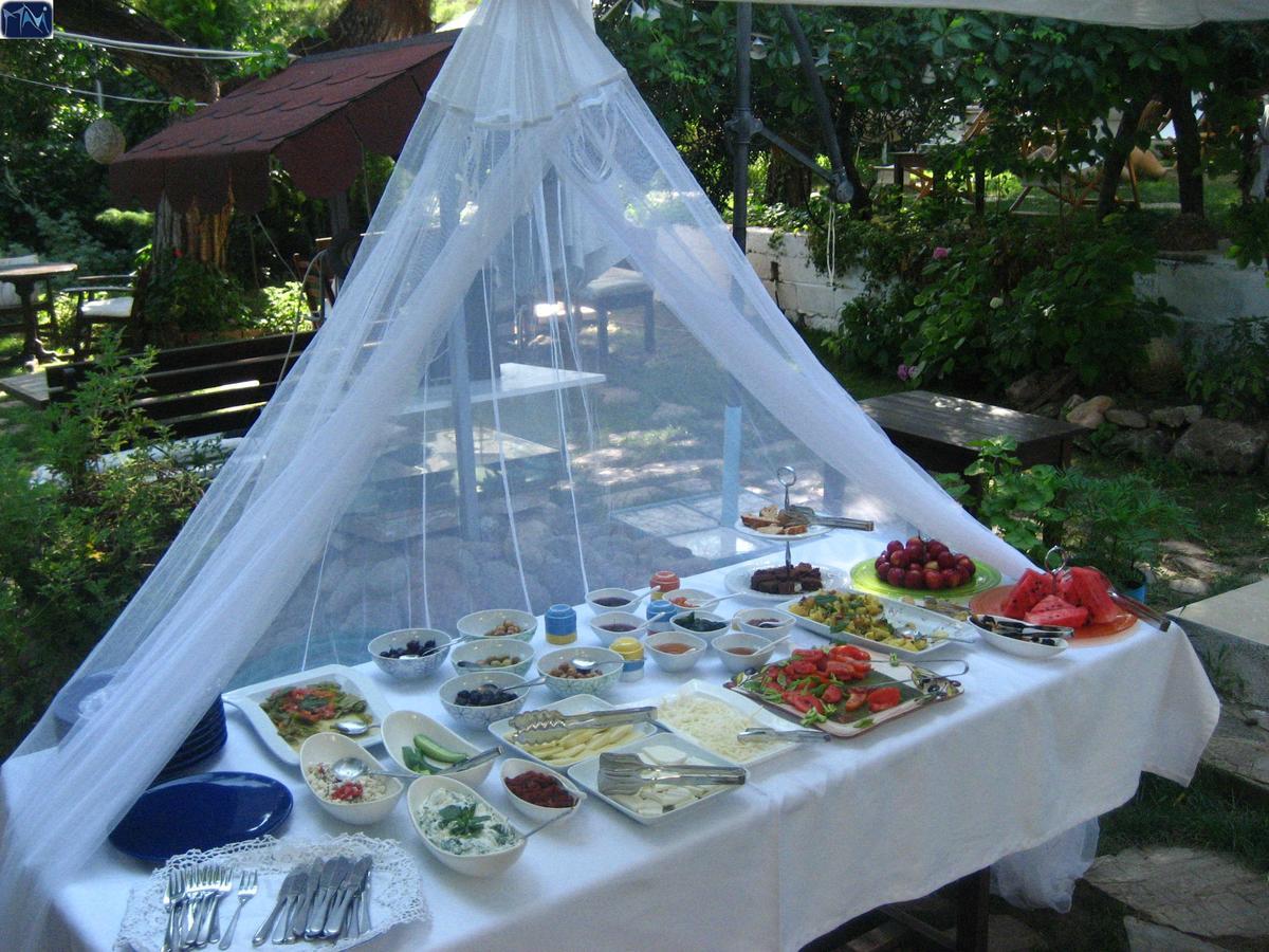 Mavi Pension Hotel Ayvalı Kültér fotó